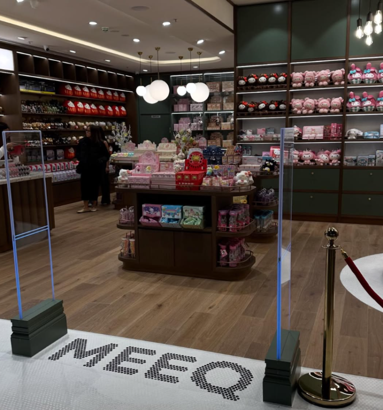 Commercial Retail Flooring – Meeq Store – Straight Lay – Blackbutt